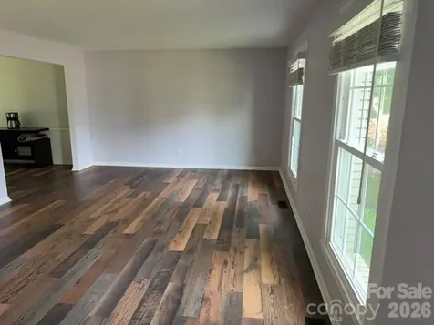 1376 Glenheath Drive Hendersonville NC 28791