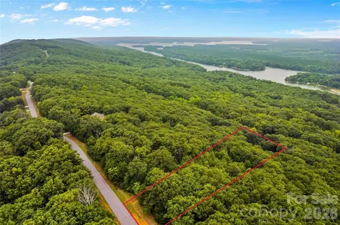 2261 Sierra Trace Road Denton NC 27239