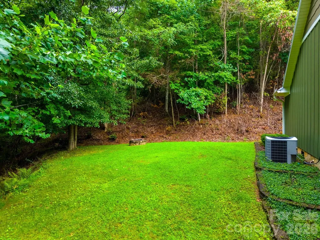 544 Stonehaven Drive Cullowhee NC 28723