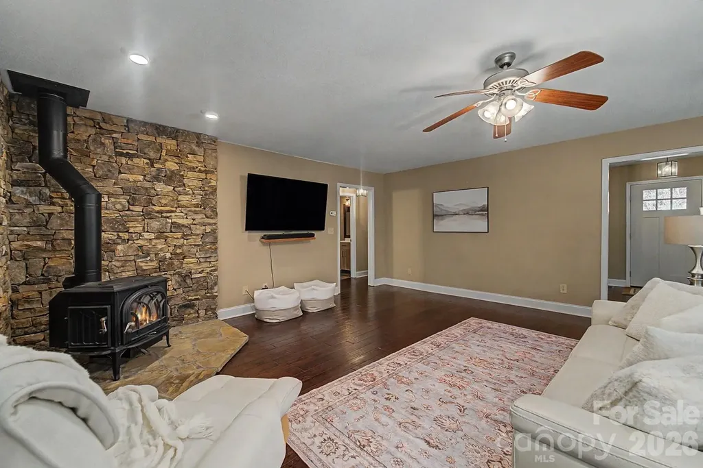 544 Stonehaven Drive Cullowhee NC 28723