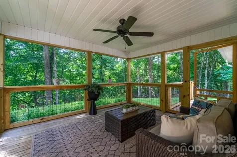 544 Stonehaven Drive Cullowhee NC 28723