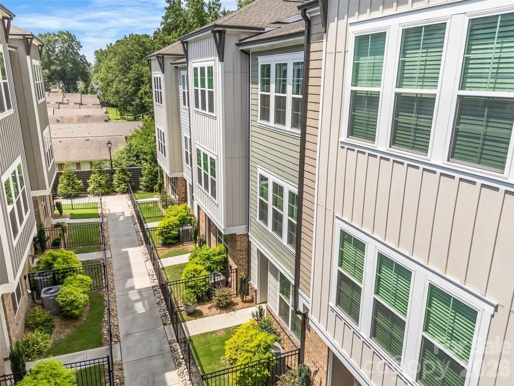3213 Zenith Lane Charlotte NC 28205