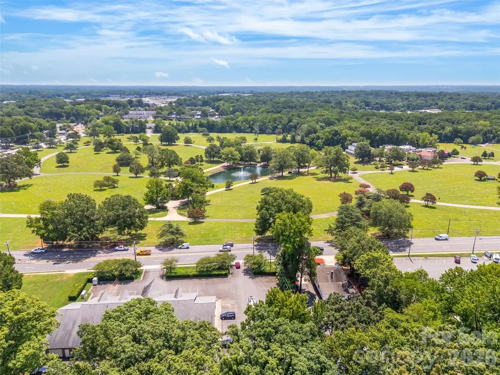 3213 Zenith Lane Charlotte NC 28205