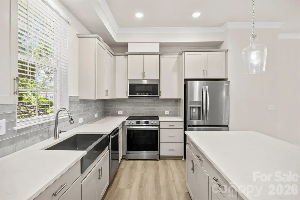 3213 Zenith Lane Charlotte NC 28205