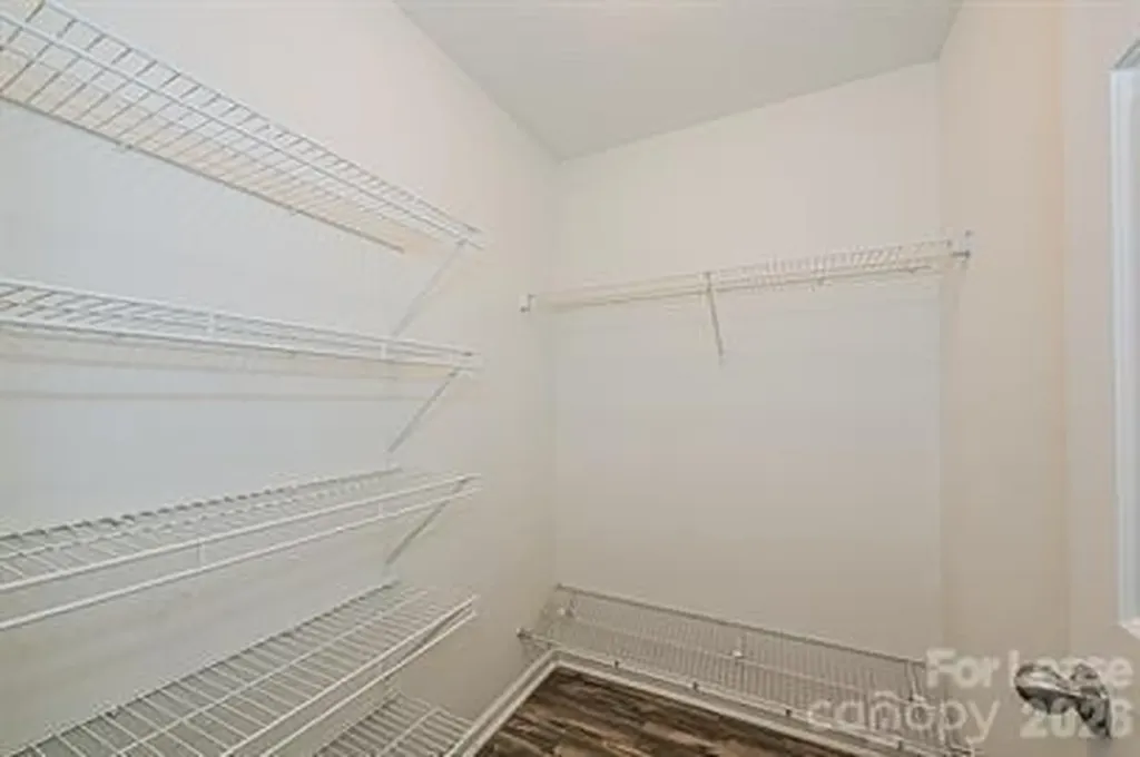 233 Hoskins Mill Lane Charlotte NC 28208