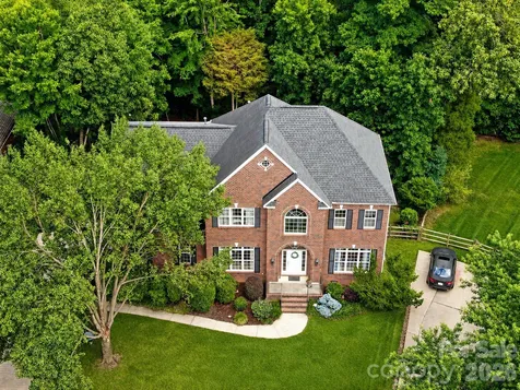 1675 Sanridge Wind Lane Charlotte NC 28262