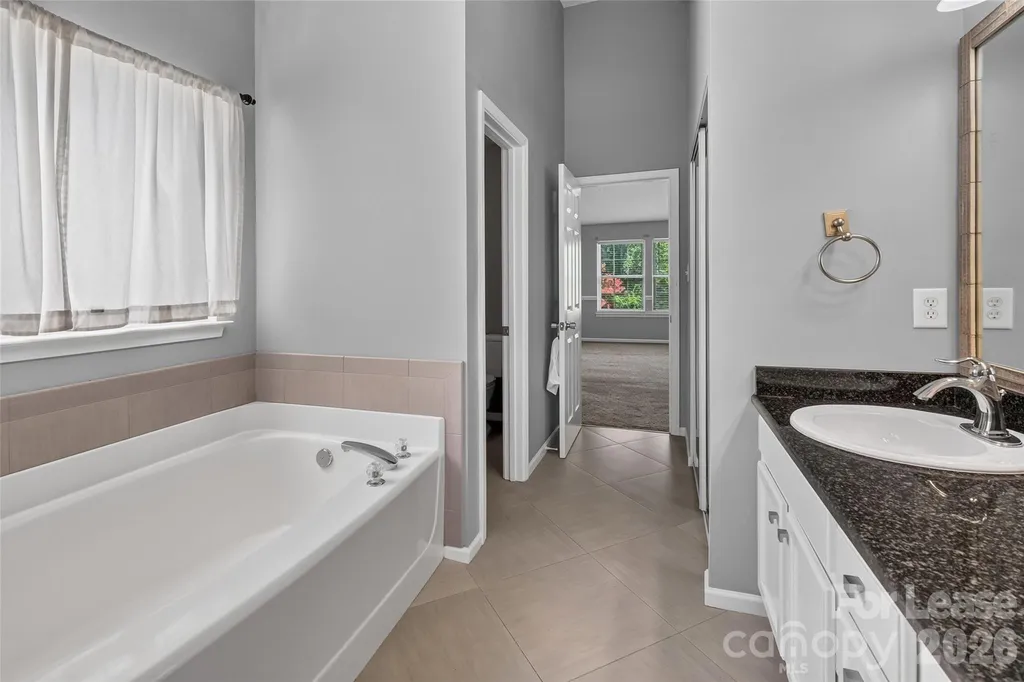 10745 Glenluce Avenue Charlotte NC 28213
