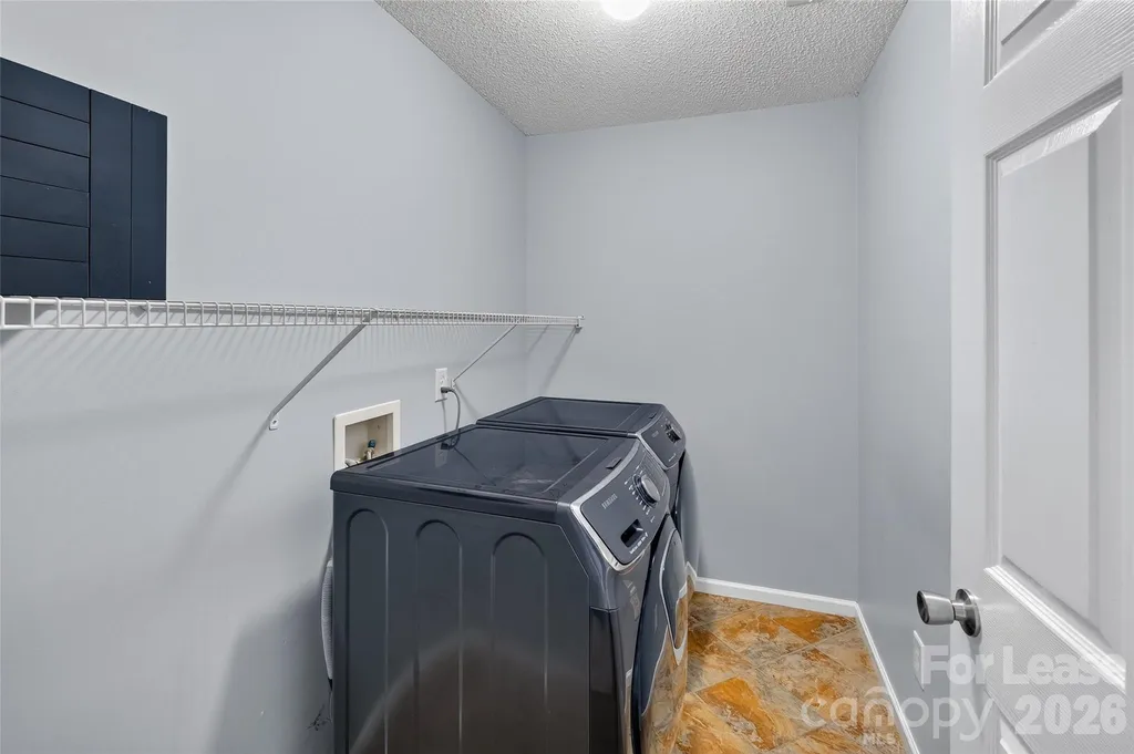 10745 Glenluce Avenue Charlotte NC 28213