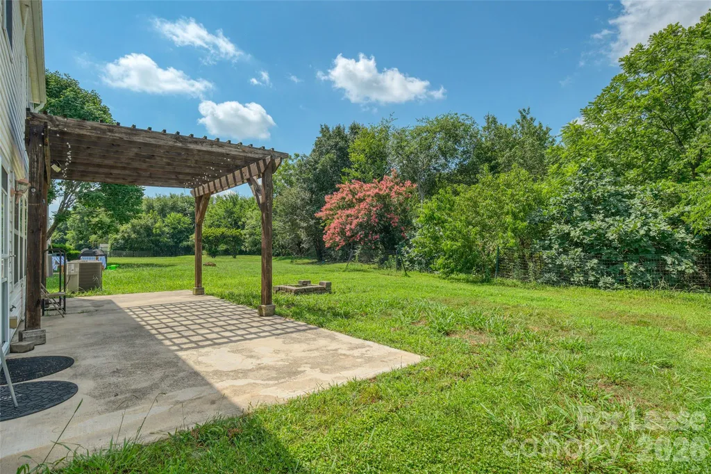 10745 Glenluce Avenue Charlotte NC 28213