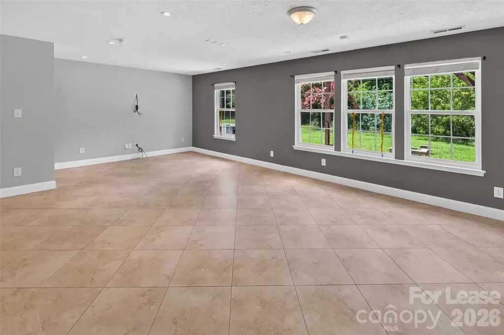 10745 Glenluce Avenue Charlotte NC 28213