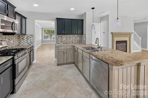 10745 Glenluce Avenue Charlotte NC 28213