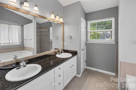 10745 Glenluce Avenue Charlotte NC 28213