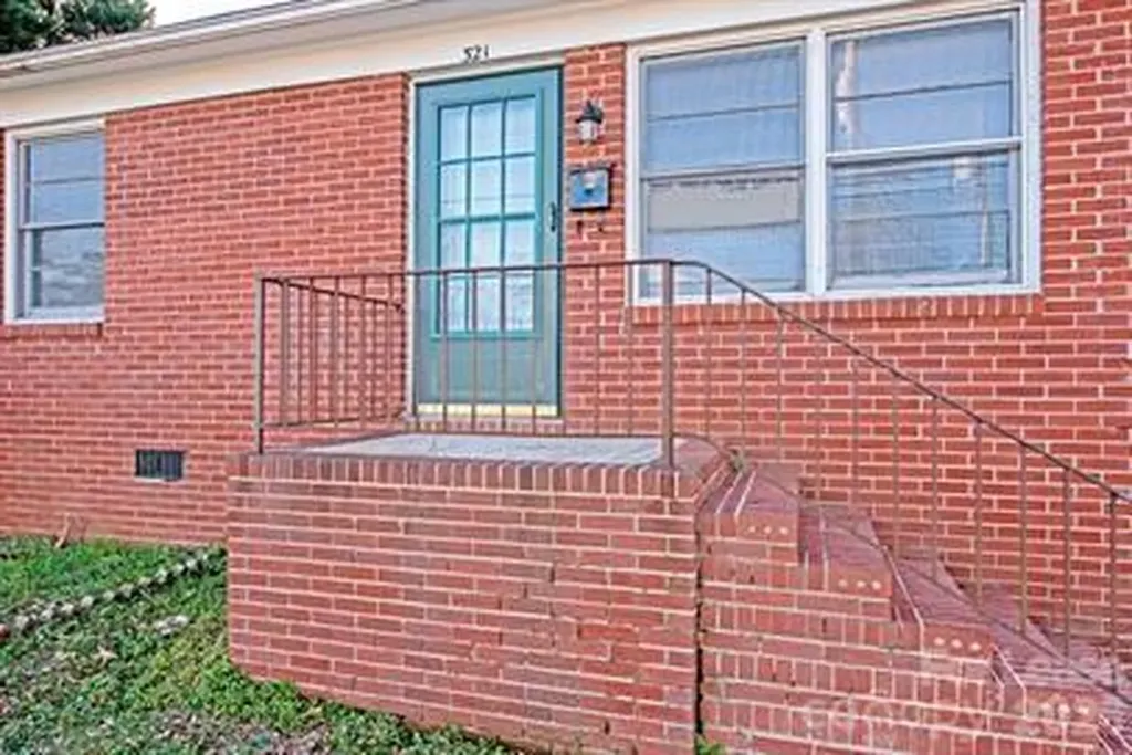 321 Hamilton Drive NE Concord NC 28025