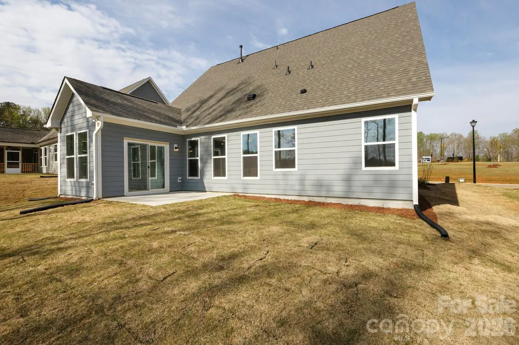109 Spring Hollow Mill Spring NC 28756