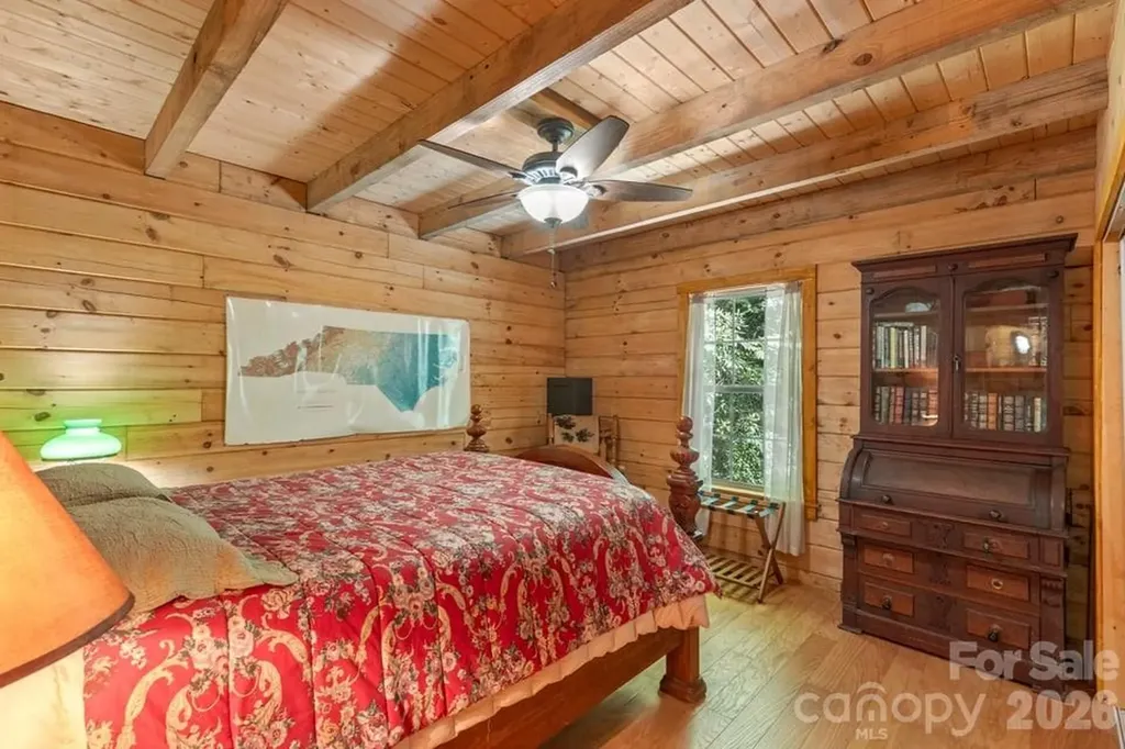 4435 Flat Mountain Road Highlands NC 28741