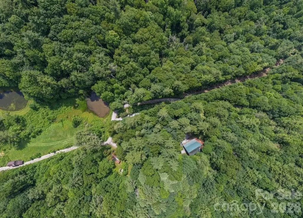 4435 Flat Mountain Road Highlands NC 28741