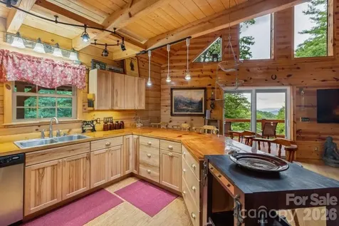 4435 Flat Mountain Road Highlands NC 28741