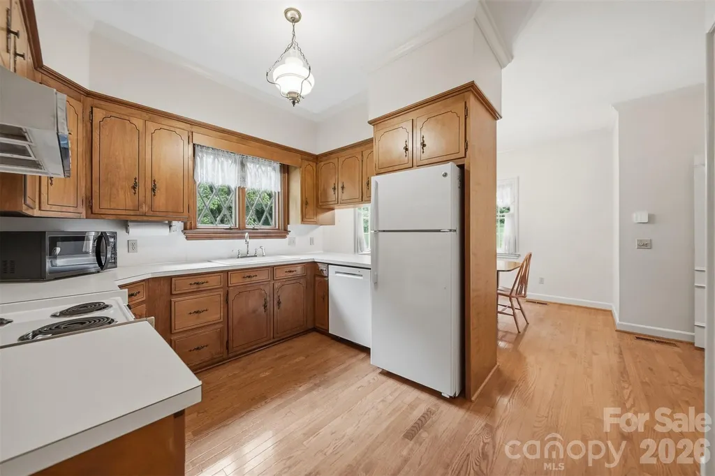 2373 Wilkesboro Boulevard Lenoir NC 28645
