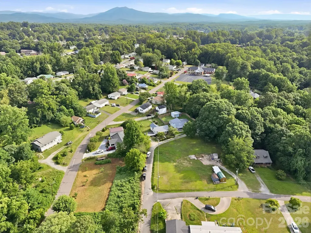 209 Virginia Avenue Marion NC 28752