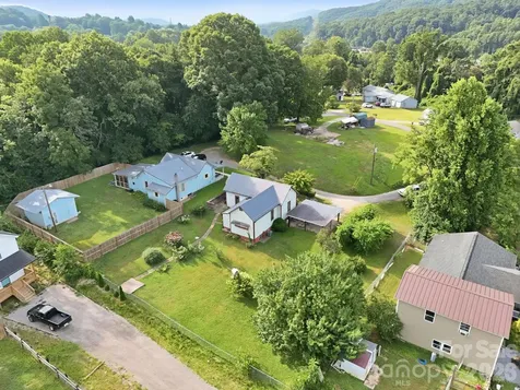 209 Virginia Avenue Marion NC 28752