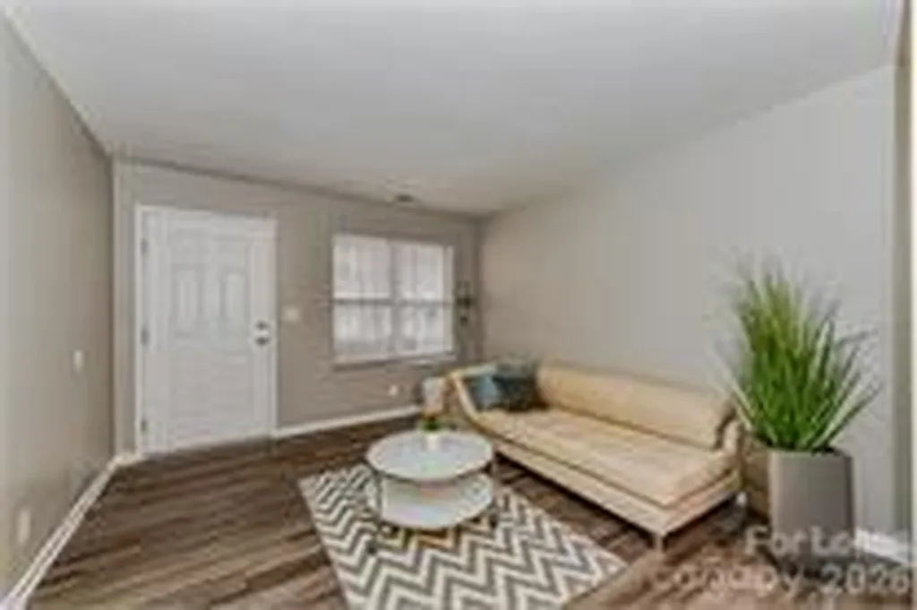 238 Hoskins Mill Lane Charlotte NC 28208