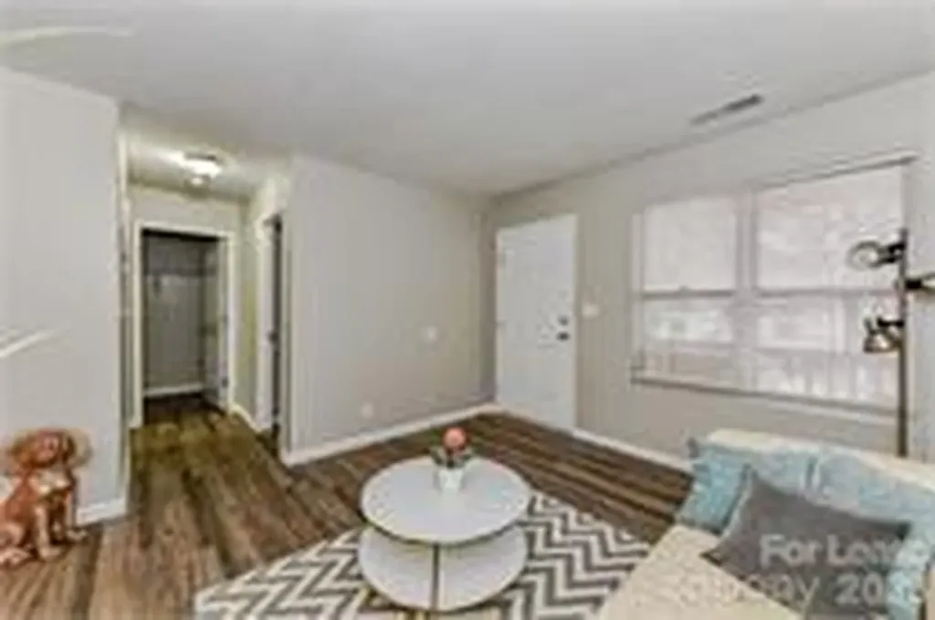 238 Hoskins Mill Lane Charlotte NC 28208
