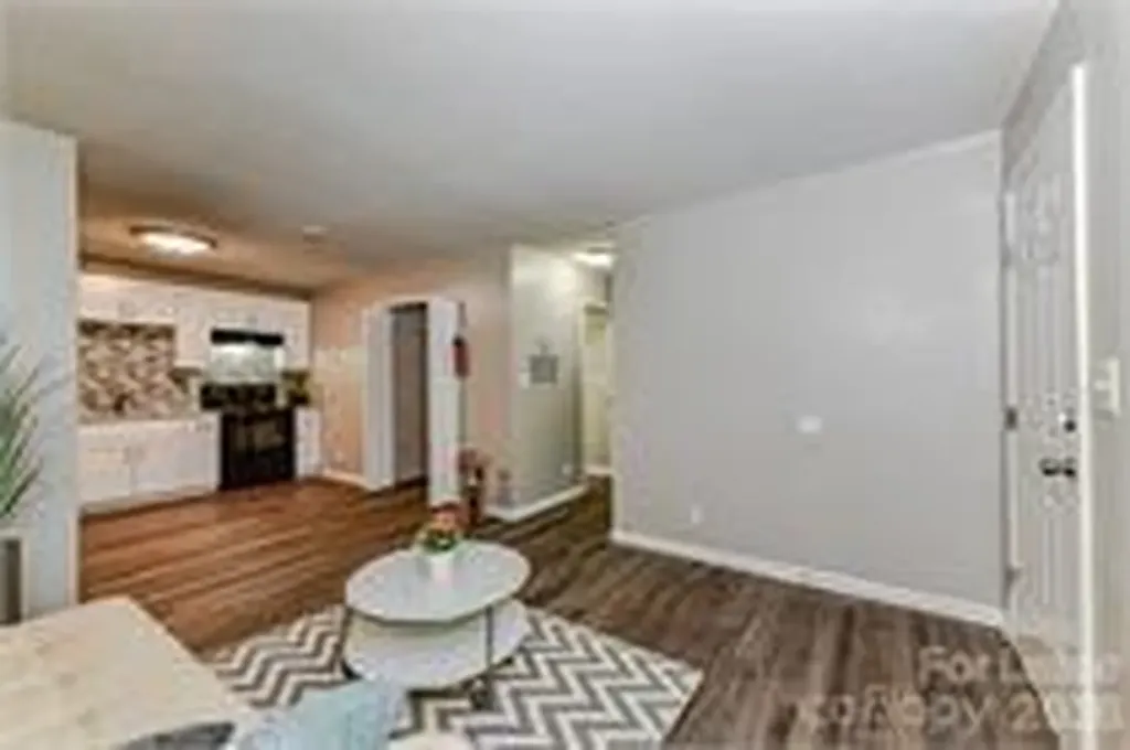 238 Hoskins Mill Lane Charlotte NC 28208
