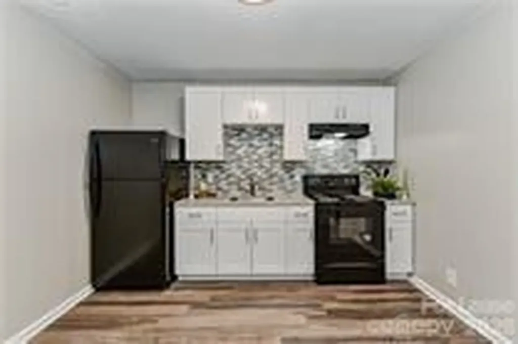 238 Hoskins Mill Lane Charlotte NC 28208