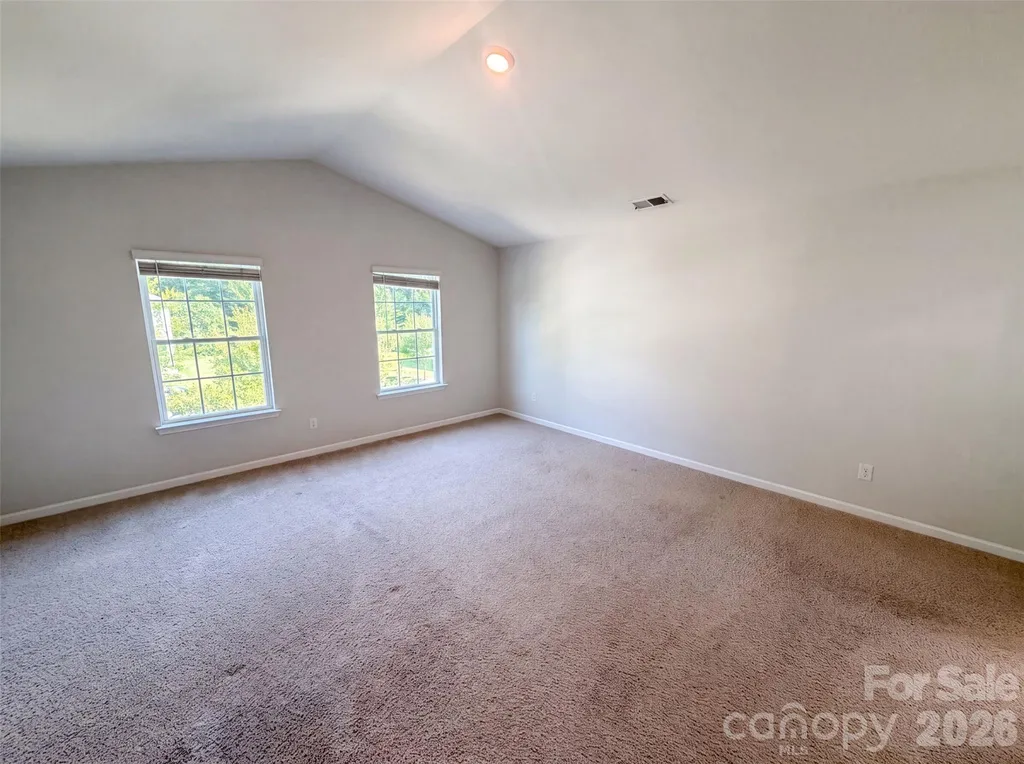 2014 Tarzi Lane Charlotte NC 28215