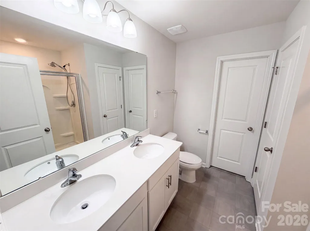 2014 Tarzi Lane Charlotte NC 28215