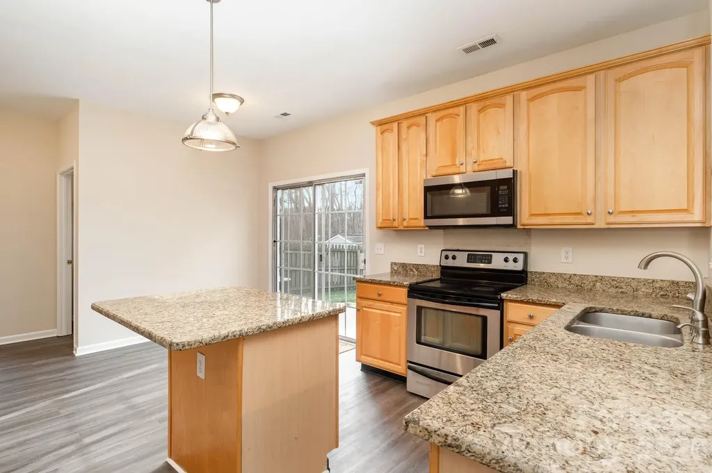 17304 Commons Crossing Drive Charlotte NC 28277