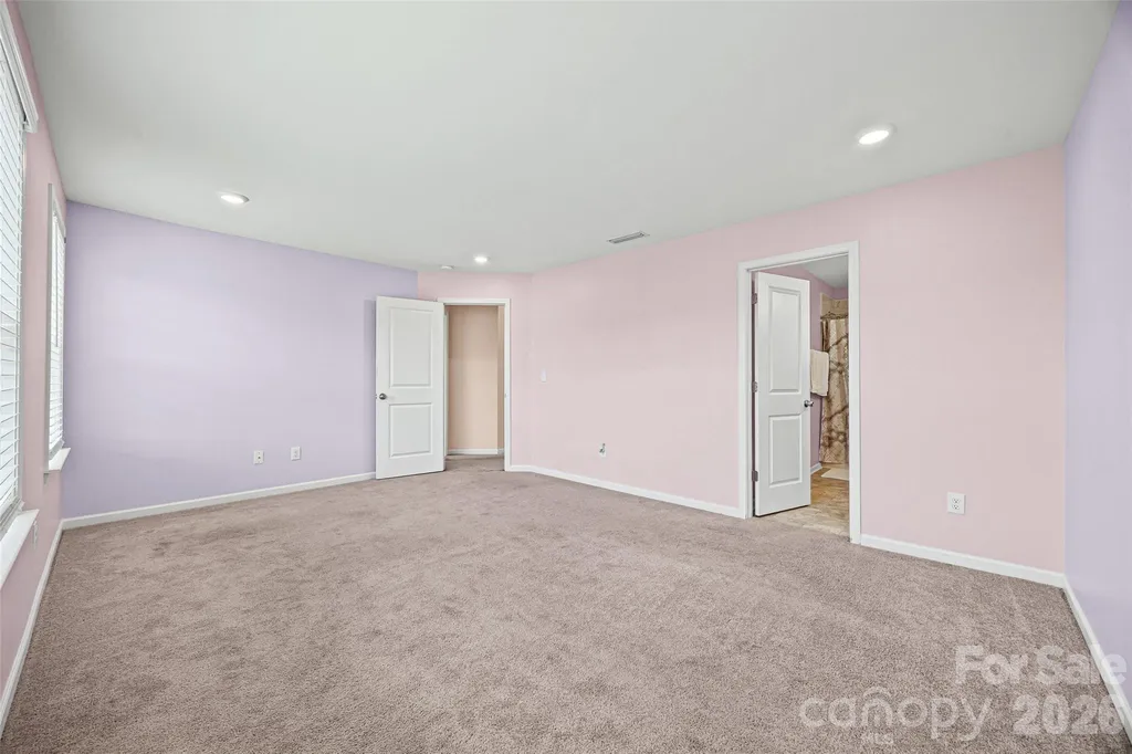 10210 Holly Park Drive Charlotte NC 28214