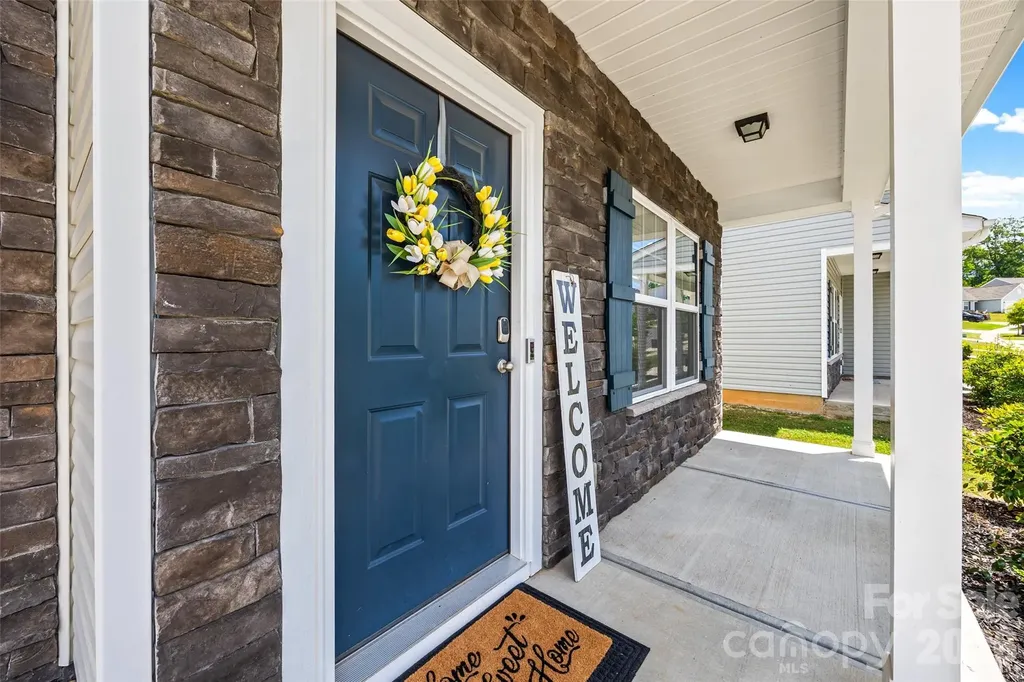 10210 Holly Park Drive Charlotte NC 28214