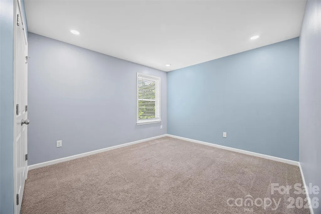 10210 Holly Park Drive Charlotte NC 28214