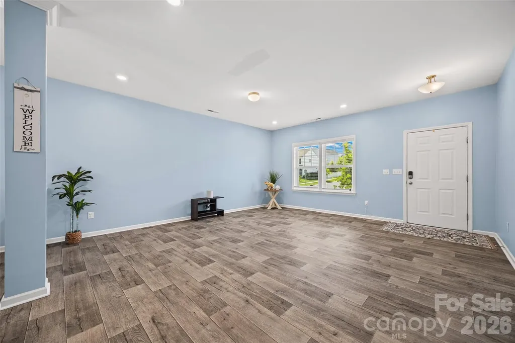 10210 Holly Park Drive Charlotte NC 28214