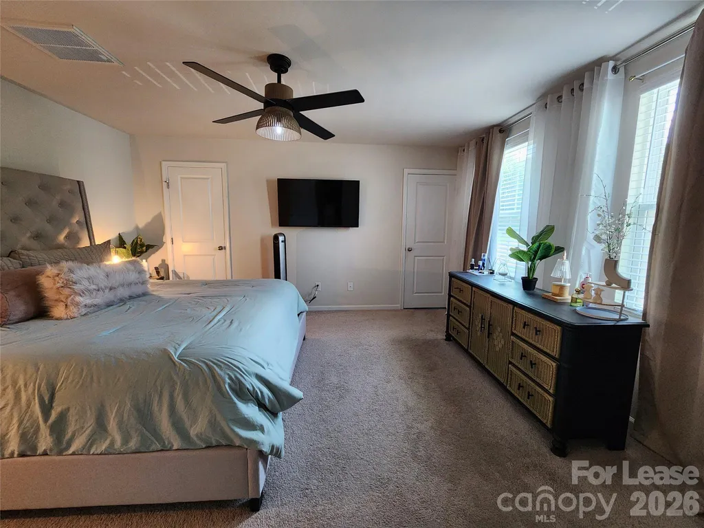 6816 Ludell Lane Charlotte NC 28215