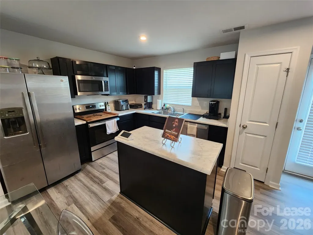 6816 Ludell Lane Charlotte NC 28215