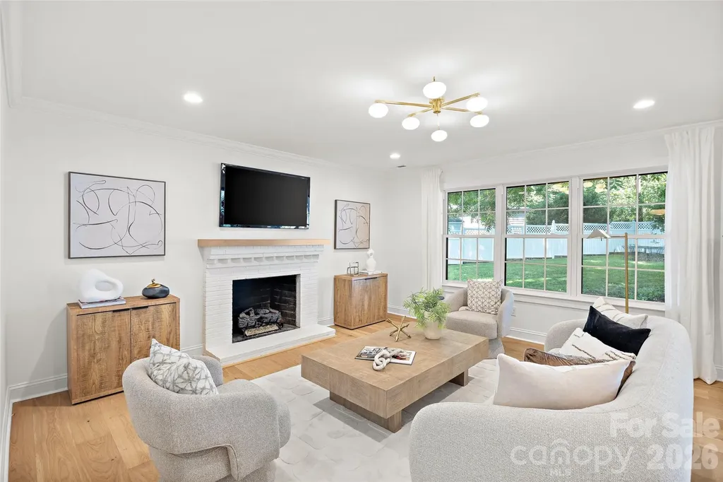 839 Montford Drive Charlotte NC 28209
