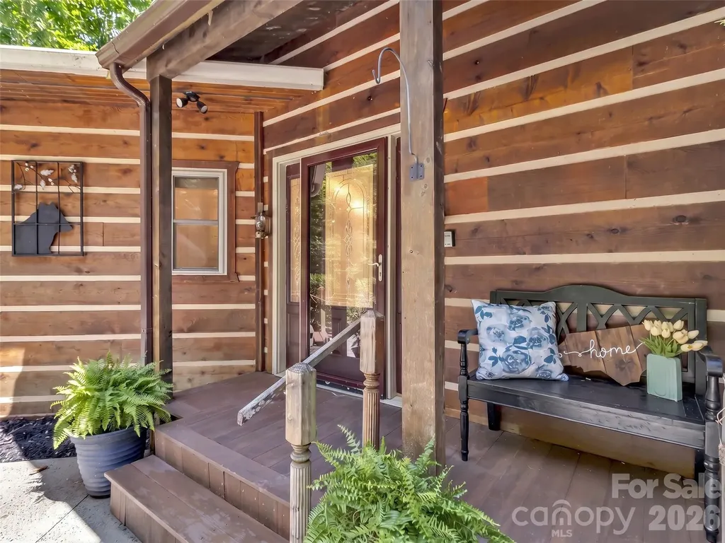 3214 Big Laurel Road Waynesville NC 28785