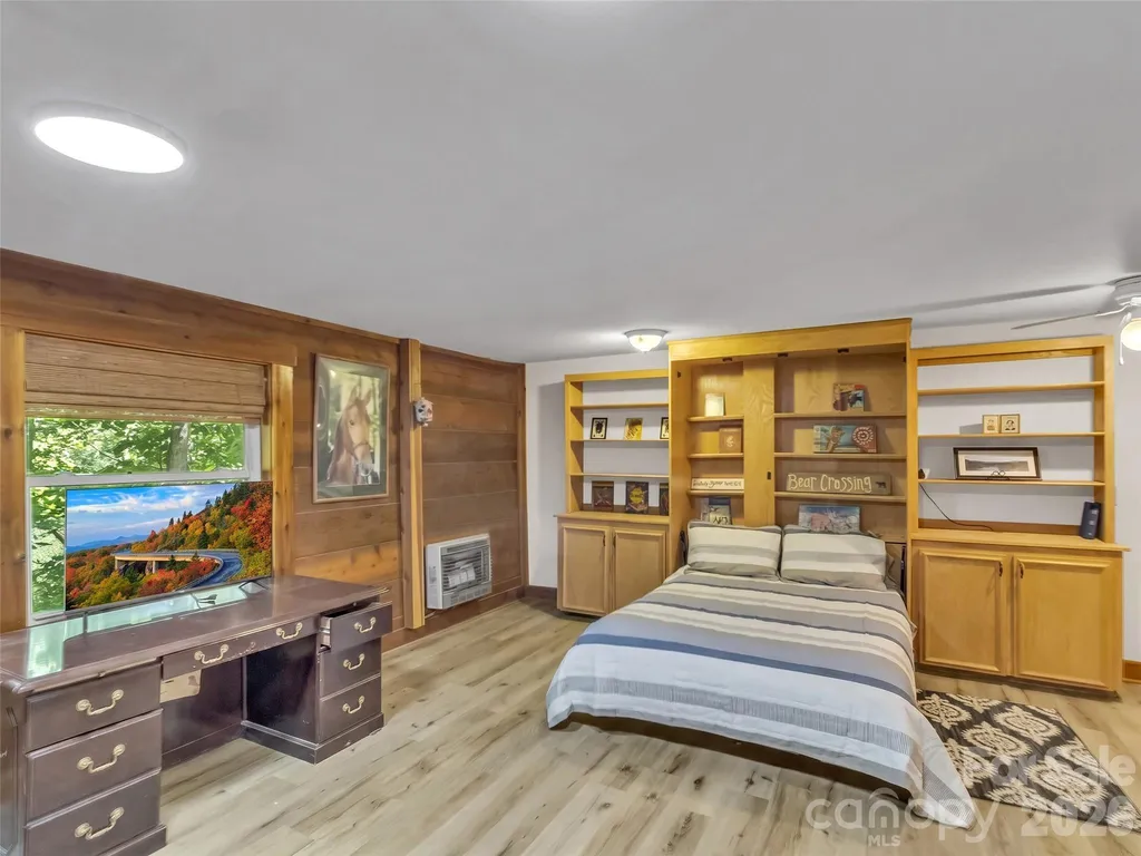 3214 Big Laurel Road Waynesville NC 28785