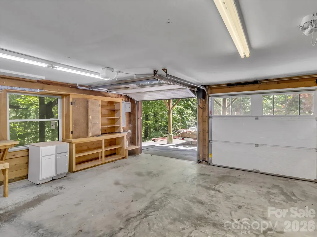 3214 Big Laurel Road Waynesville NC 28785