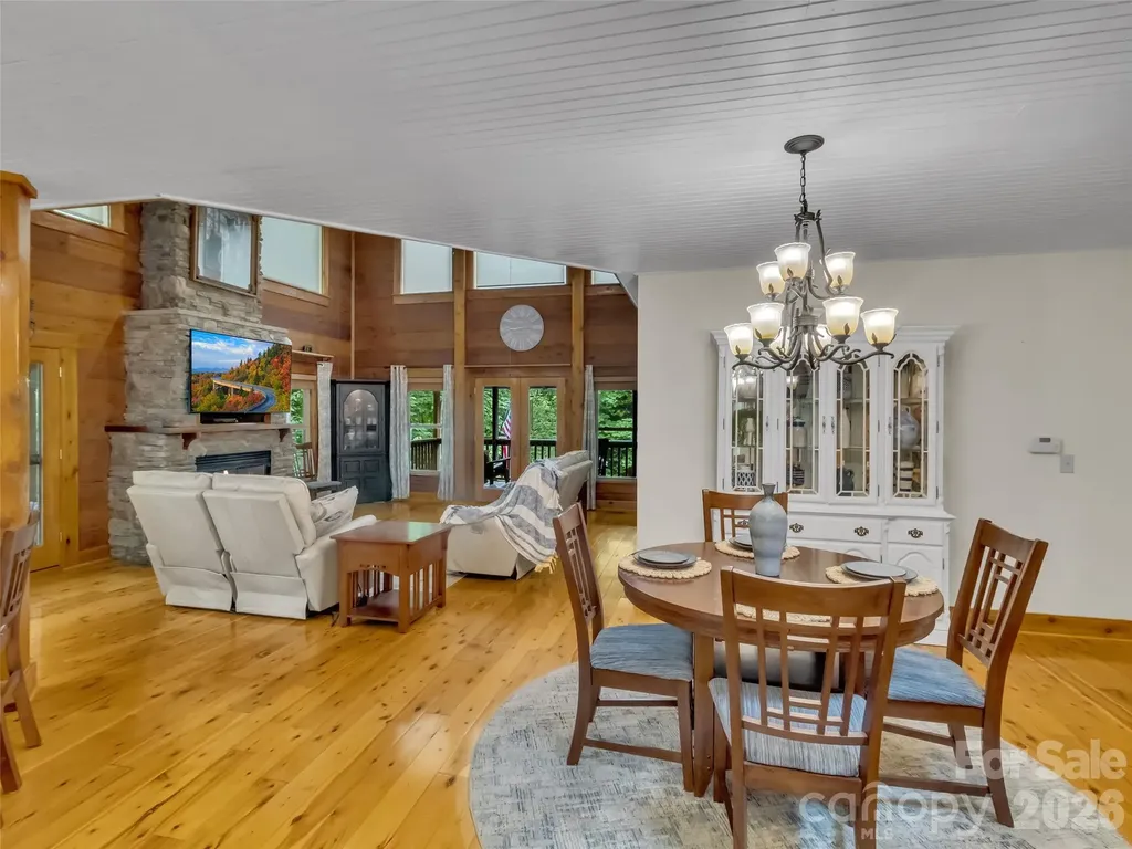 3214 Big Laurel Road Waynesville NC 28785