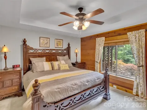 3214 Big Laurel Road Waynesville NC 28785