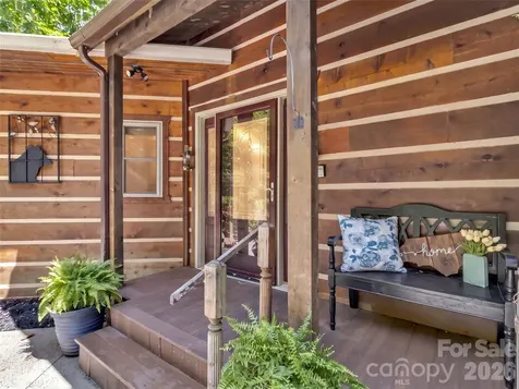 3214 Big Laurel Road Waynesville NC 28785