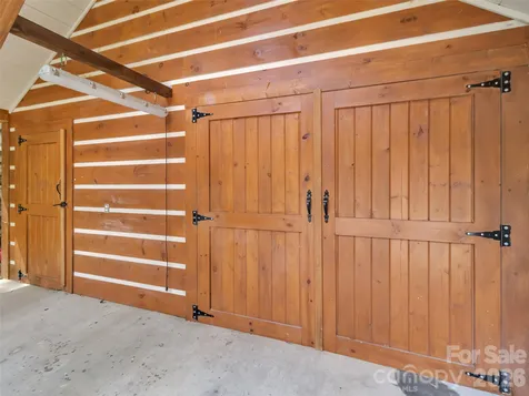 3214 Big Laurel Road Waynesville NC 28785