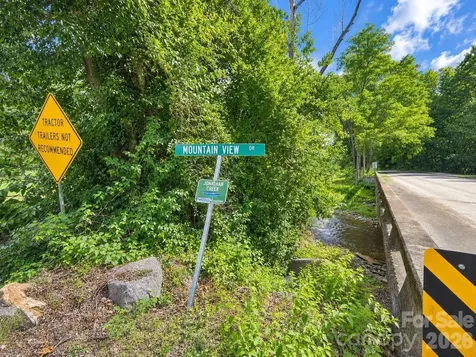 350 Mountain View Drive Maggie Valley NC 28751