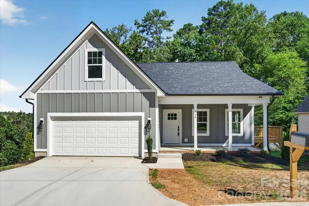 228 Hillside Avenue SW Concord NC 28025