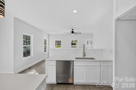 228 Hillside Avenue SW Concord NC 28025