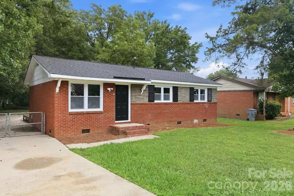 9430 Trinity Road Charlotte NC 28216