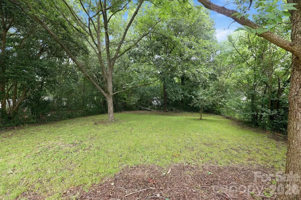 9430 Trinity Road Charlotte NC 28216